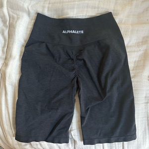 Alphalete amplify biker shorts
